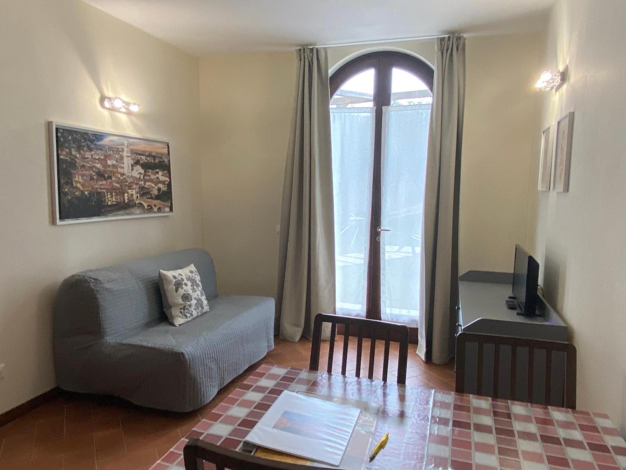 Apartament Residenza Cipressi E Olivi Werona Zewnętrze zdjęcie