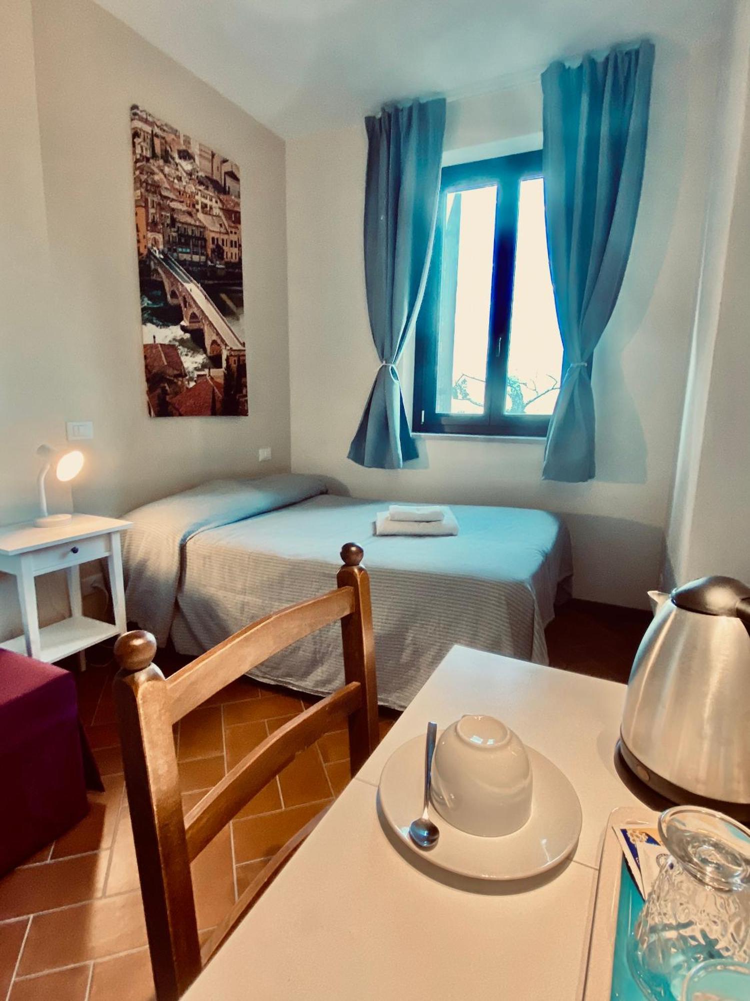 Apartament Residenza Cipressi E Olivi Werona Pokój zdjęcie