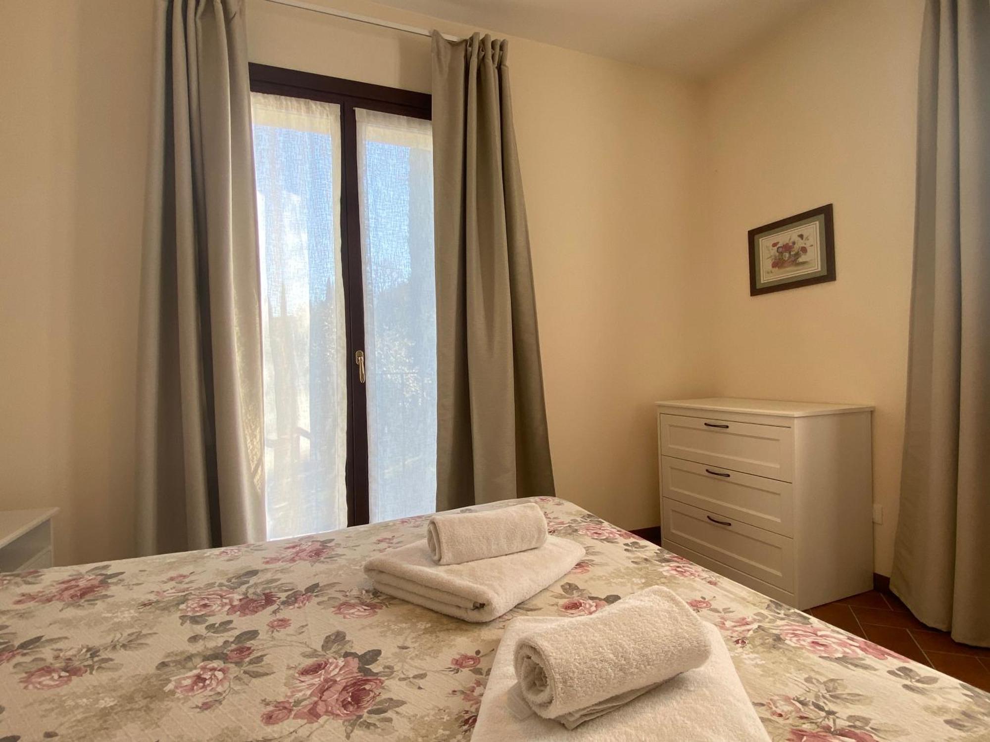 Apartament Residenza Cipressi E Olivi Werona Zewnętrze zdjęcie